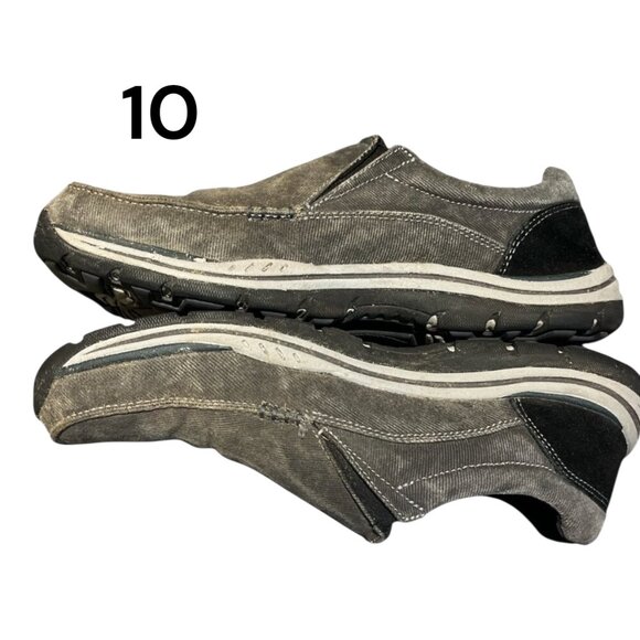 SKECHERS Men's Loafers Size 10 Relaxed Fit Slip On Memory Foam Wide Fit - Picture 1 of 6